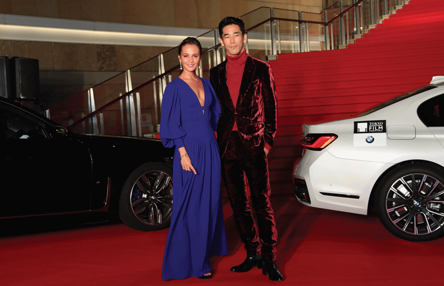 第32回東京国際映画祭、開幕！ アリシア・ヴィキャンデル、小林直己、斎藤工、のん、MIYAVIらがレッドカーペットに登場！