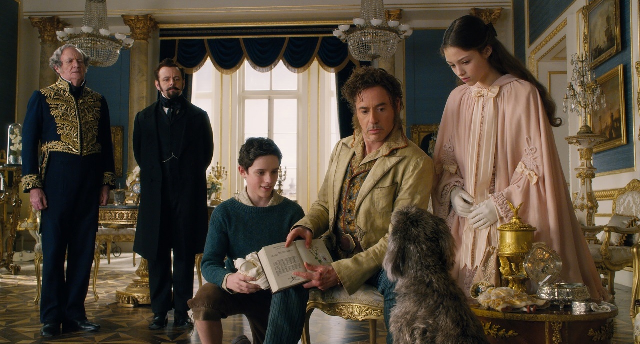 ロバート ダウニー Jrが動物たちと戯れる 相棒の犬役はトムホ 元気になれる癒し系アドベンチャー ドクター ドリトル 映画 Banger