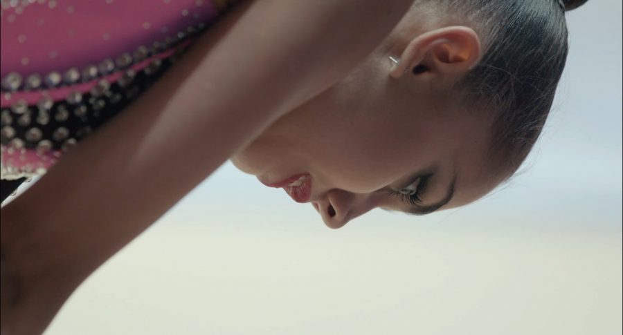 ロシア新体操界 “美と恐怖”のリアル舞台裏！『オーバー・ザ・リミット 新体操の女王マムーンの軌跡』