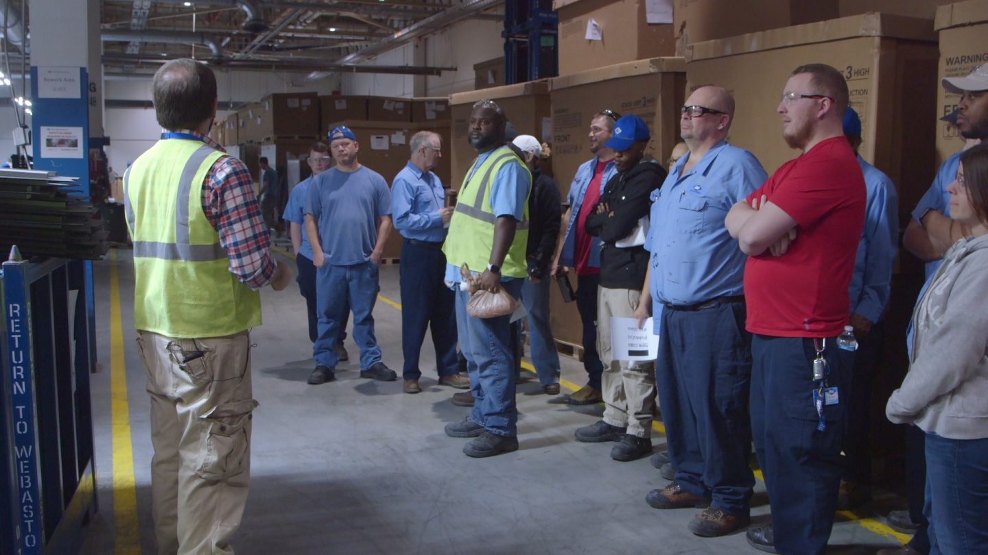 アメリカン・ファクトリー_01 メディア BANGER!!!（バンガー） 映画愛、爆発!!!