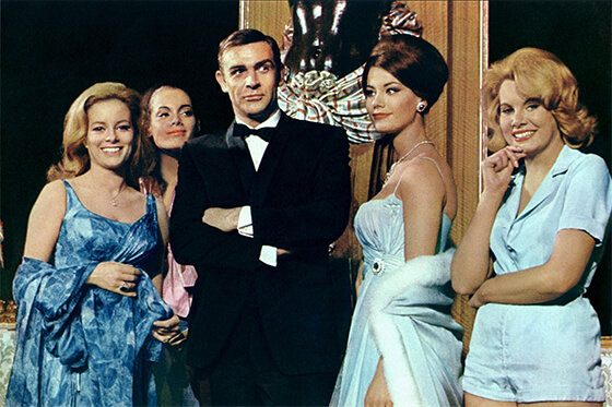 英国紳士から女性との“濃厚接触”まで！『007』シリーズ初期5作はボンド像の変化に注目!!