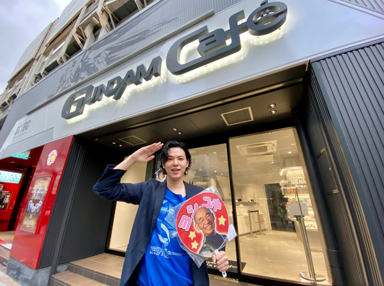 僕には帰れるカフェがあるんだ こんなに嬉しいことはない Gundam Cafe Tokyo Brand Core を遊び尽くす アニメ Banger