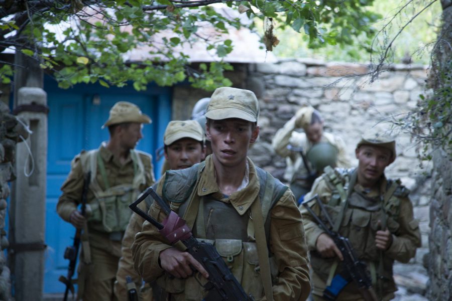 戦争は始めるよりも終わらせるほうが難しい『リービング・アフガニスタン』は不良ソ連兵団の蛮行を暴く“狂気の”アフガン戦記