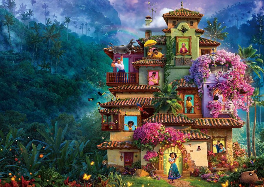 ディズニー最新作『ミラベルと魔法だらけの家』はミステリー要素が超アツい！魔法に煌めく不思議な家が生み出す予測不能なストーリー!?