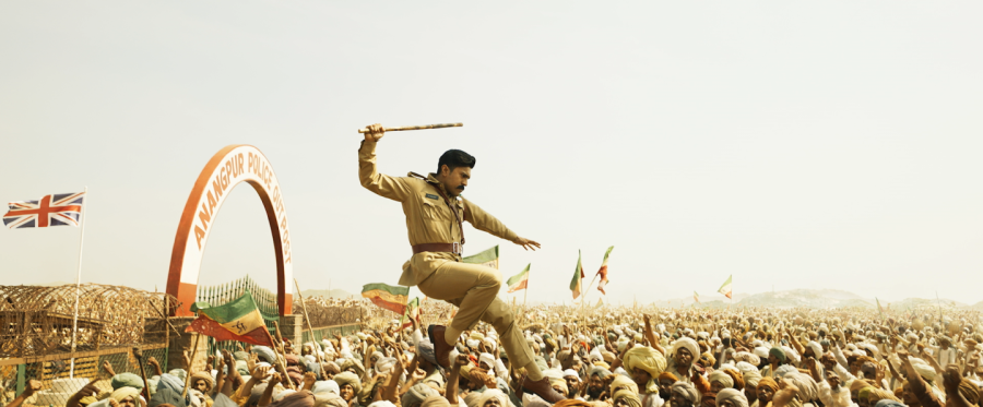 大ヒット御礼！『ＲＲＲ』冒頭14分を大公開!! 1人対1万人の必見アクションシーン！ 第3弾入場者プレゼント＆応援上映実施決定!