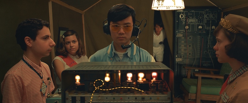 ジュニア宇宙科学者vsアメリカ政府！？宇宙人到来後の“アステロイド・シティ”での一幕を公開