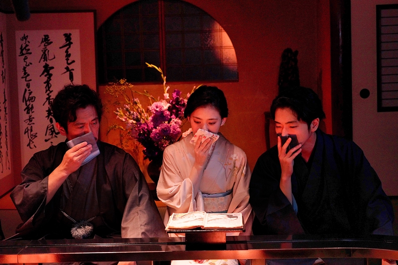 ボカし加工ナシの“無修正”春画で〈15禁〉認定！ 江戸文化の“裏の華”を描く偏愛コメディ『春画先生』全国公開中