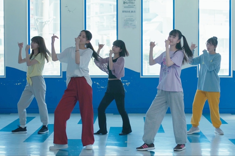 「アイドル引退後のキャリア」は満帆か？夢と現実が交錯する世界で“次に進む”ための“やめる覚悟”に揺れる女性たち描く『ファンファーレ』本日公開