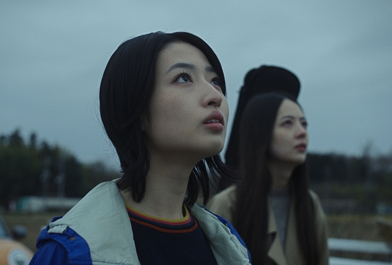 ネット掲示板で拡散された都市伝説「異世界エレベーター」が重要な鍵となる映画『光る鯨』本日公開！元TEMPURA KIDZの関口蒼が初主演