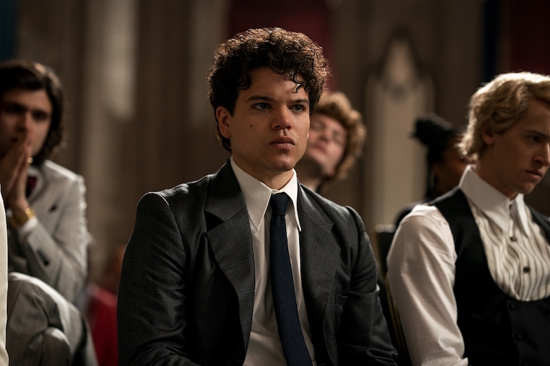 恋人との共演も話題！高い演技力と奇跡の歌声で人々を魅了する