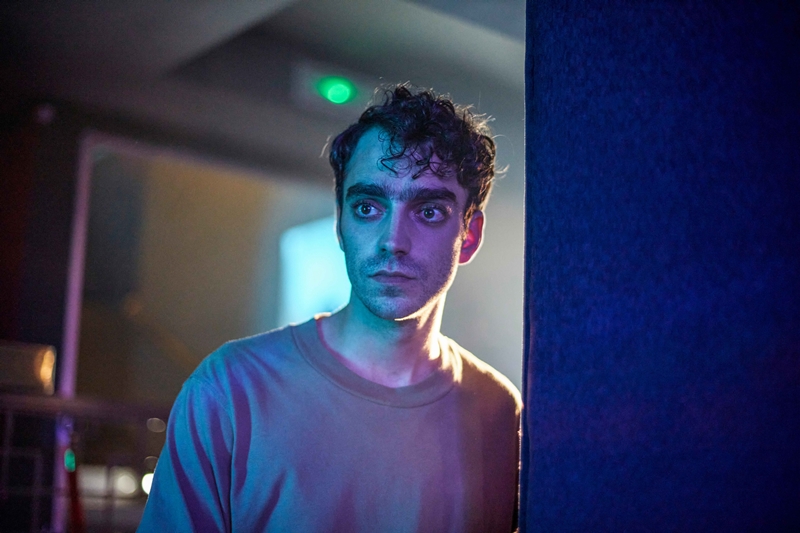 「タブーを超えた」衝撃のアンチモラル・ロマンス映画！スペインの鬼才が放つ『マンティコア　怪物』 不穏すぎるポスター＆30秒予告