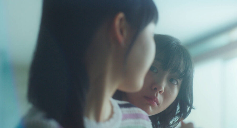 「頼ってよし」「彼氏でもないのに？」恋する親友を見つめるキム・ダミの表情に胸が騒ぐ『ソウルメイト』本編映像！少女たちの友情と揺れ動く心を見事に描写する韓国青春映画