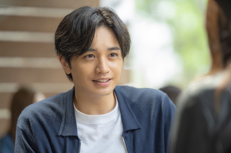 「すっぴんを見られているようで恥ずかしい」中島健人のコロコロ変わる表情に注目『知らないカノジョ』場面写真