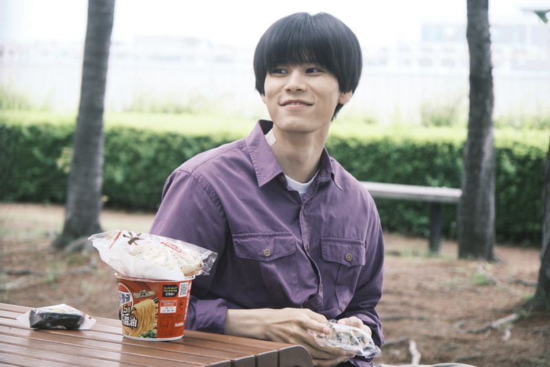 「圧倒的すぎる！」と話題沸騰の伊東蒼の“さっちゃん”の切ない恋心シーンも解禁『今日の空が一番好き、とまだ言えない僕は』