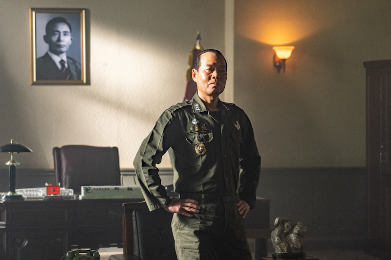 「どんなにあがいても、パク大佐は死ぬ」弁護士チョン・インフが“絶対的不利”な裁判に挑む『大統領暗殺裁判 16日間の真実』特別映像