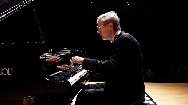 度重なるケガや病、“天才ピアニスト”が苦悩と葛藤の末に辿り着いた景色とは？『ブーニン 天才ピアニストの沈黙と再生』