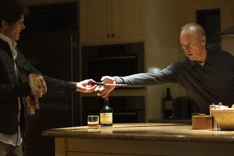 「人を殺した…」息子の“SOS”に父親は何ができる？マイケル・キートン『殺し屋のプロット』緊迫シーン解禁