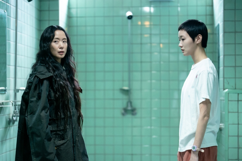 “映画不振”でも韓国ドラマは続々上位に 岡田准一『イクサガミ』も上位死守【Netflix世界ランキング / TV番組 ネトフリおすすめ】