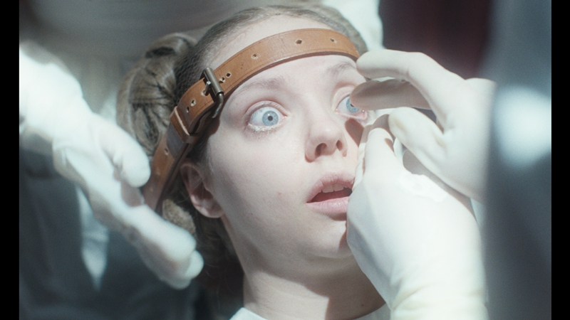 残酷な“美の圧力”描くシンデレラ映画『アグリーシスター 可愛いあの娘は醜いわたし』監督インタビュー