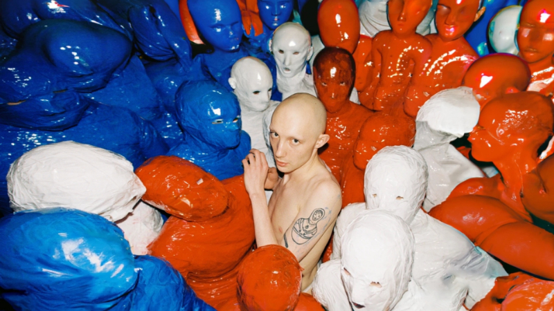 「この国で“自分らしく生きる”は罪になる」世界が絶賛した超・傑作ドキュメンタリー『クイーンダム／誕生』