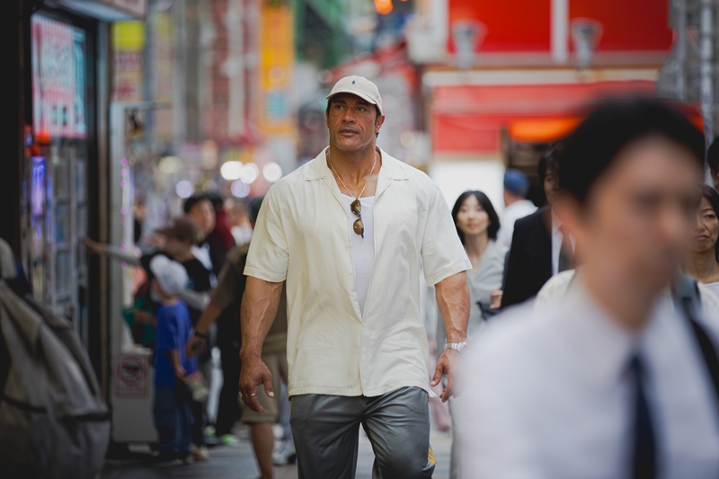 「日本で撮影、本編ではカット」幻の“アキバ＆お寺”シーンがSNSで公開！『スマッシング・マシーン』激レア映像